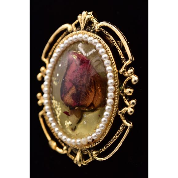 Vintage Dried Rosebud Flower Pin Brooch Antiqued Oval Romantic Chunky 70s BinBP - Picture 2 of 12